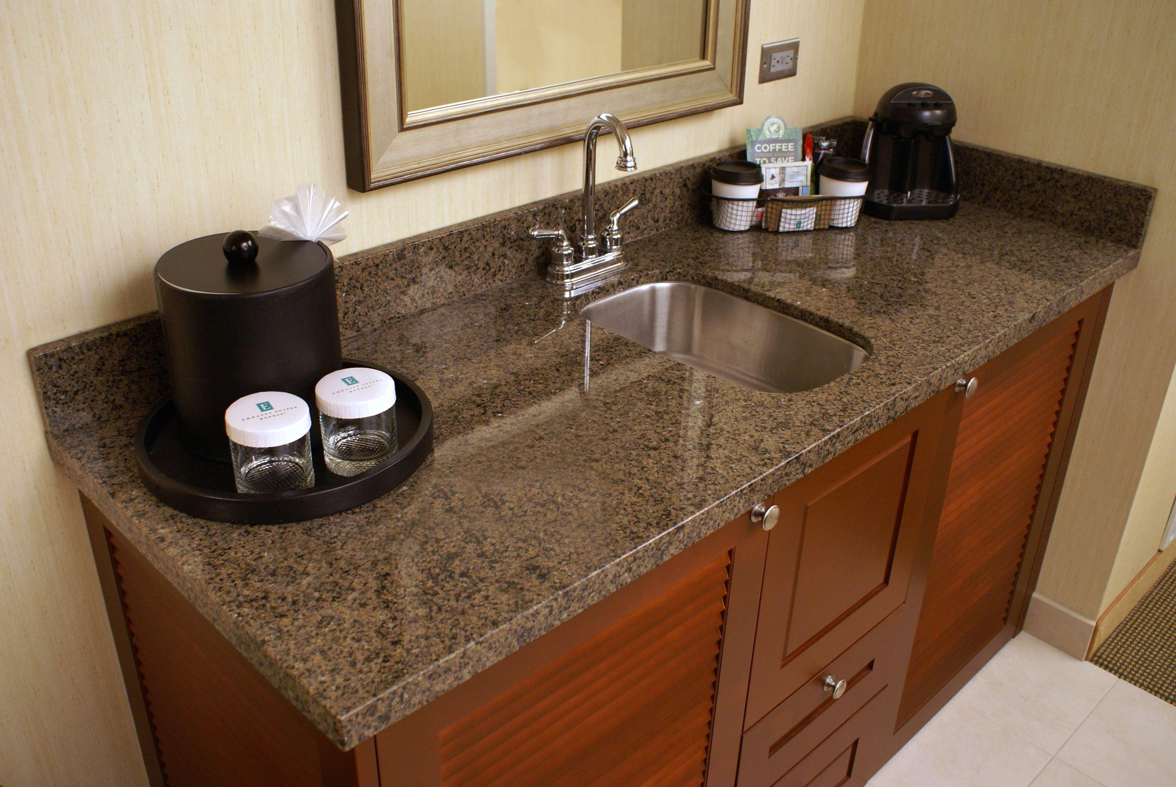 Embassy Suites Denver Tech Center Centennial Room photo